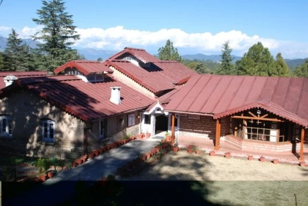 hotel near ranikhet railway station - the ranikhet club
