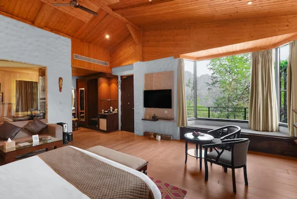 hotel with bar in amari talli, rishikesh - aureva shaantam resort