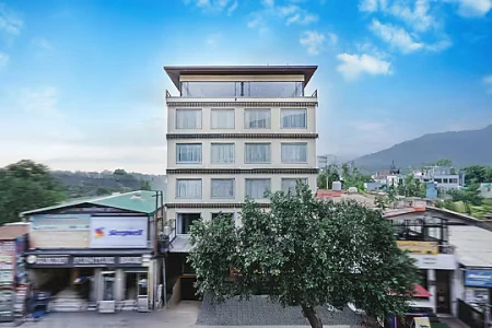 best day hotels in ecko city center rishikesh rishikesh