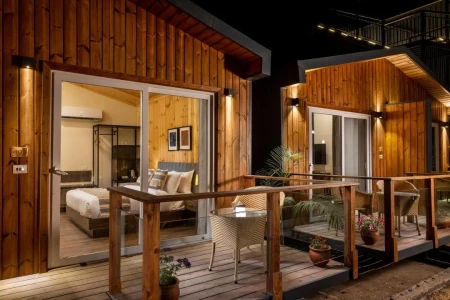 Hotel with meeting room in mohan chatti, rishikesh - justa rasa retreat & spa, rishikesh
