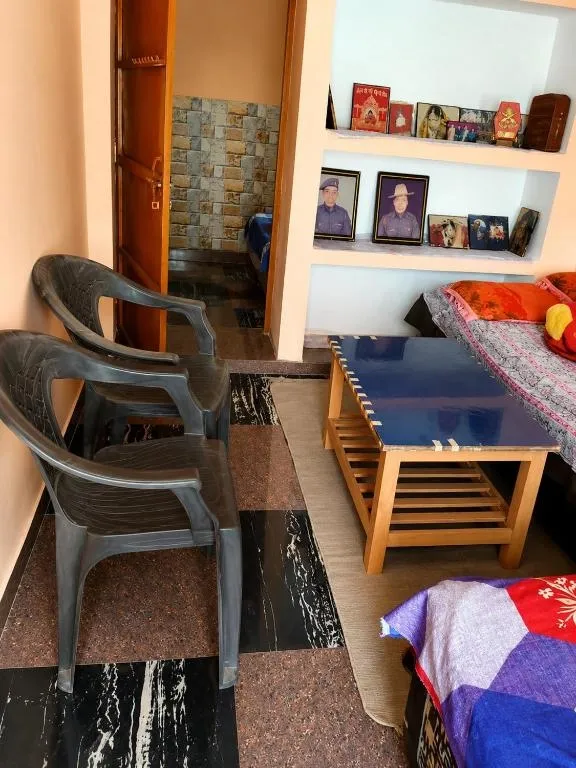 hotel with free parking in ukhimath, rudraprayag - chaukhambha homestay