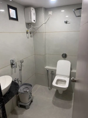 jacuzzi hotel in viramgam highway village iyava, sanand - the 7 eleven hotel