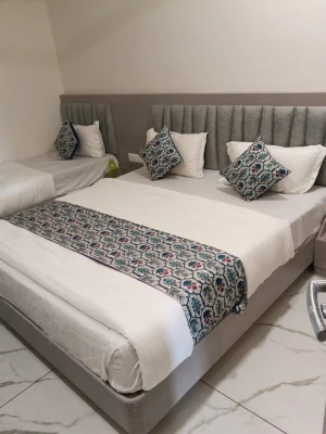 3 star hotel in viramgam highway village iyava, sanand - the 7 eleven hotel