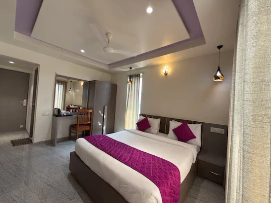 malegaon, saputara hotel booking - daksh the valley resort saputara