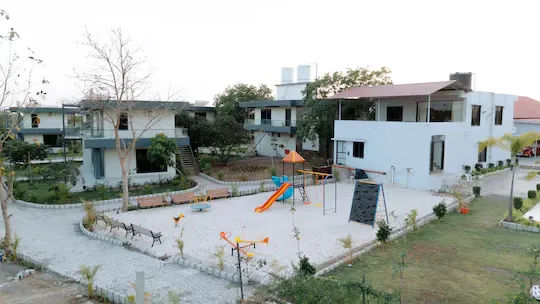 jacuzzi hotel in hiranvel, sasan gir - daksh eden greenz resort sasan gir