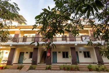hotel with gym in hiranvel, sasan gir - daksh resort and amusement park sasan gir