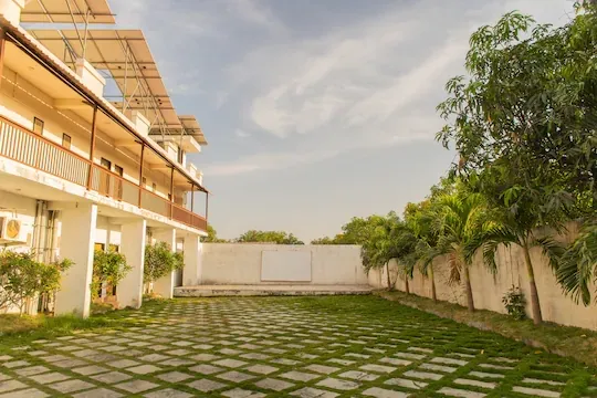 hiranvel, sasan gir hotel booking - daksh resort and amusement park sasan gir