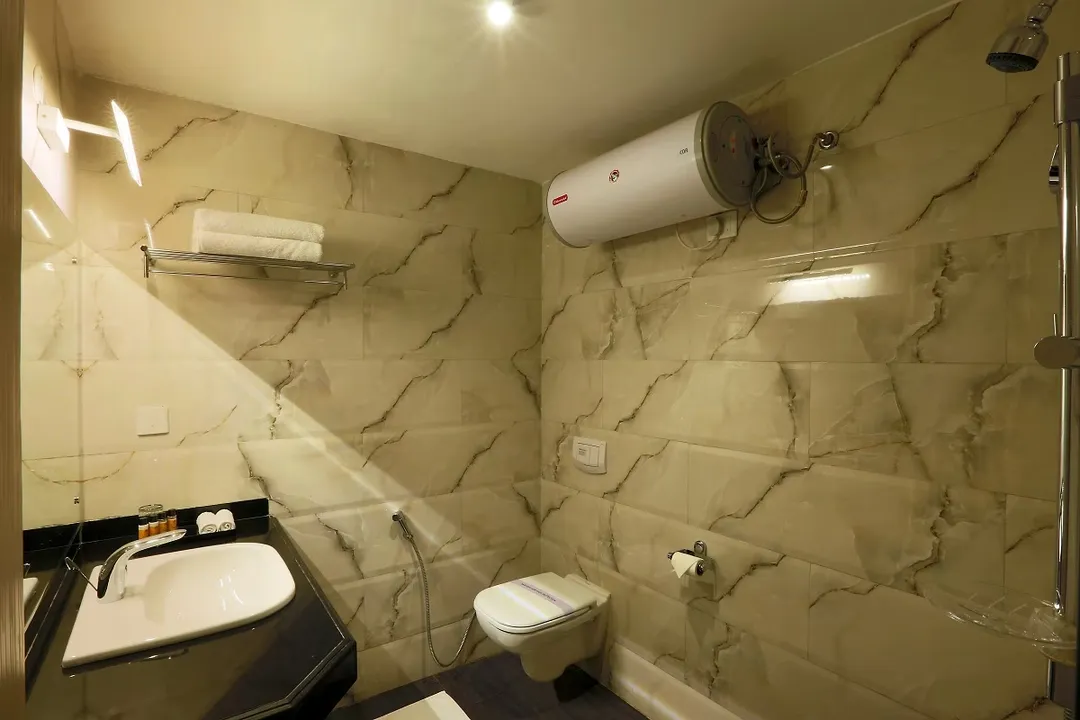 private resort in mashobra, shimla - dls hillcrest resort