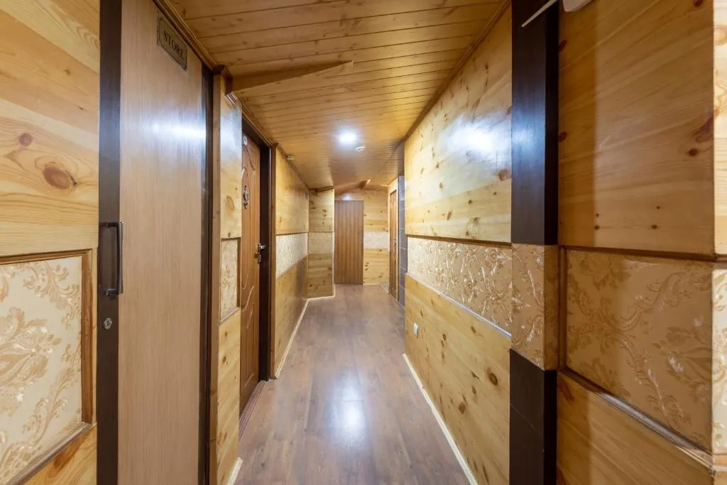 hotel in sankatmochan, shimla for family - dls rock castle