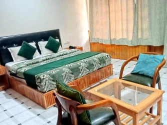 homestay in mall road, shimla with swimming pool - the adventure travel house