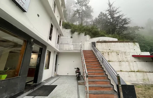 Homestay in totu, shimla with Food - the paal shimla