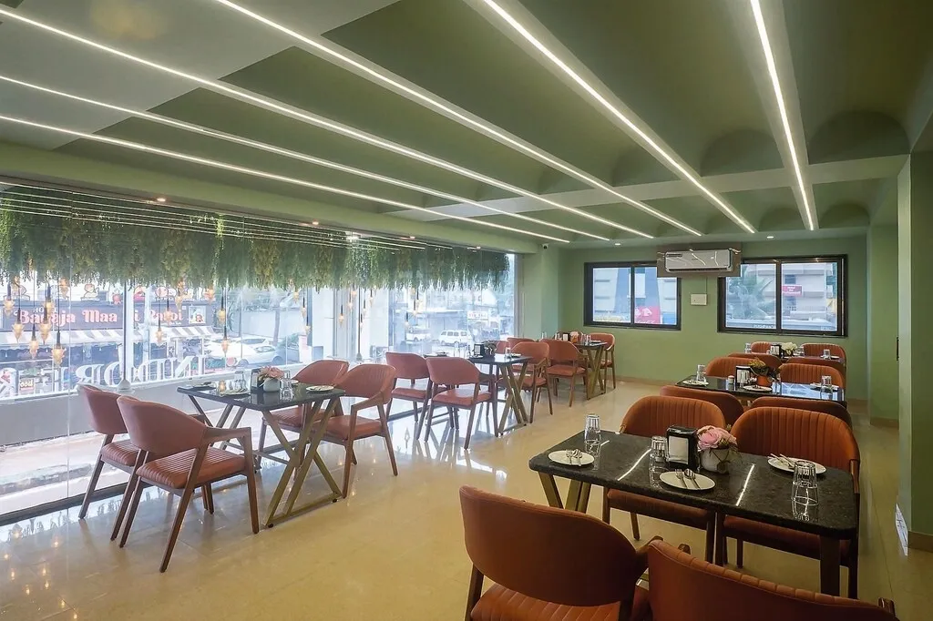 hotel with free parking in pimpalwadi road, shirdi - pravasa stay shirdi