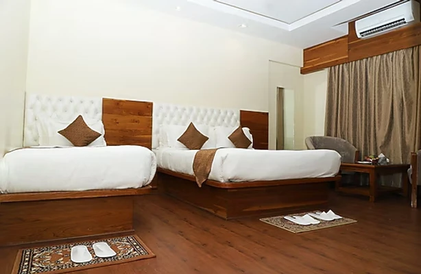 hotel stay in sai neem tree hotel shirdi