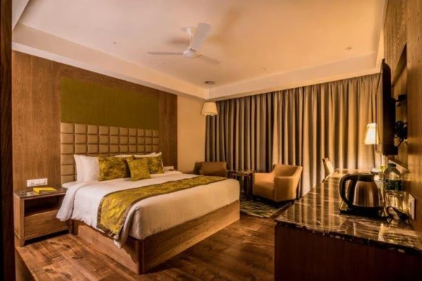 hotel with meeting room in bankim nagar, siliguri - lemon tree hotel silliguri