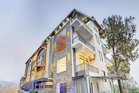 hotel near solan railway station - alaya stays serene woods kasauli