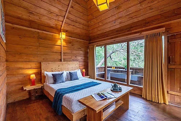 hotel with banquet hall in nagali, solan - alaya stays woodbine chalet 1 bedroom cottage with balcony shimla