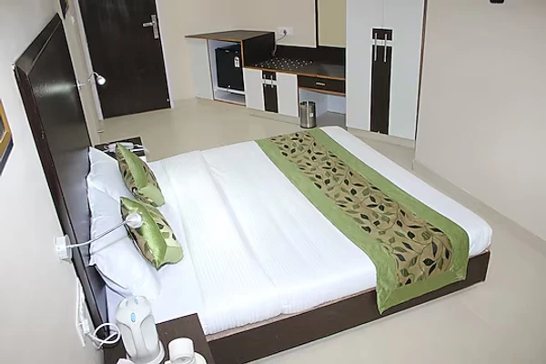 best cheap hotels in hotel city heights solan