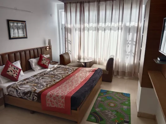corporate hotels in hotel city heights solan