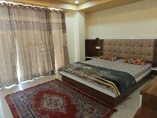 jacuzzi hotel in kandaghat, solan - river valley view homestay