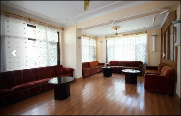 top hotels in hotel paradise srinagar