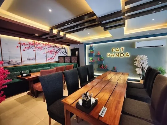 best cheap hotels in hotel paradise srinagar