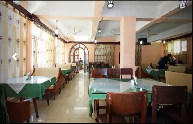 family holiday hotels in hotel paradise srinagar