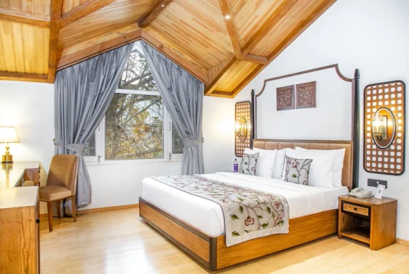 shivpora, srinagar hotel booking - lemon tree hotel srinagar