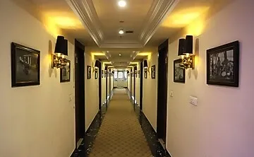 hotel near srinagar airport - the hoften al shaykh resorts srinagar