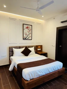 online room booking in lal diggi road, sultanpur - hotel ellora inn