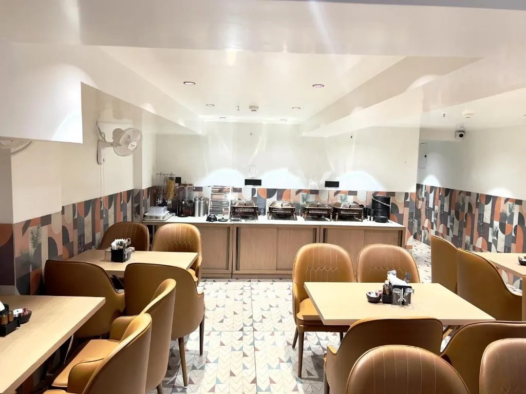 best romantic hotels in hotel comfort surat