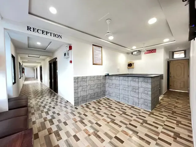 hourly stay in hotel nature peak surat