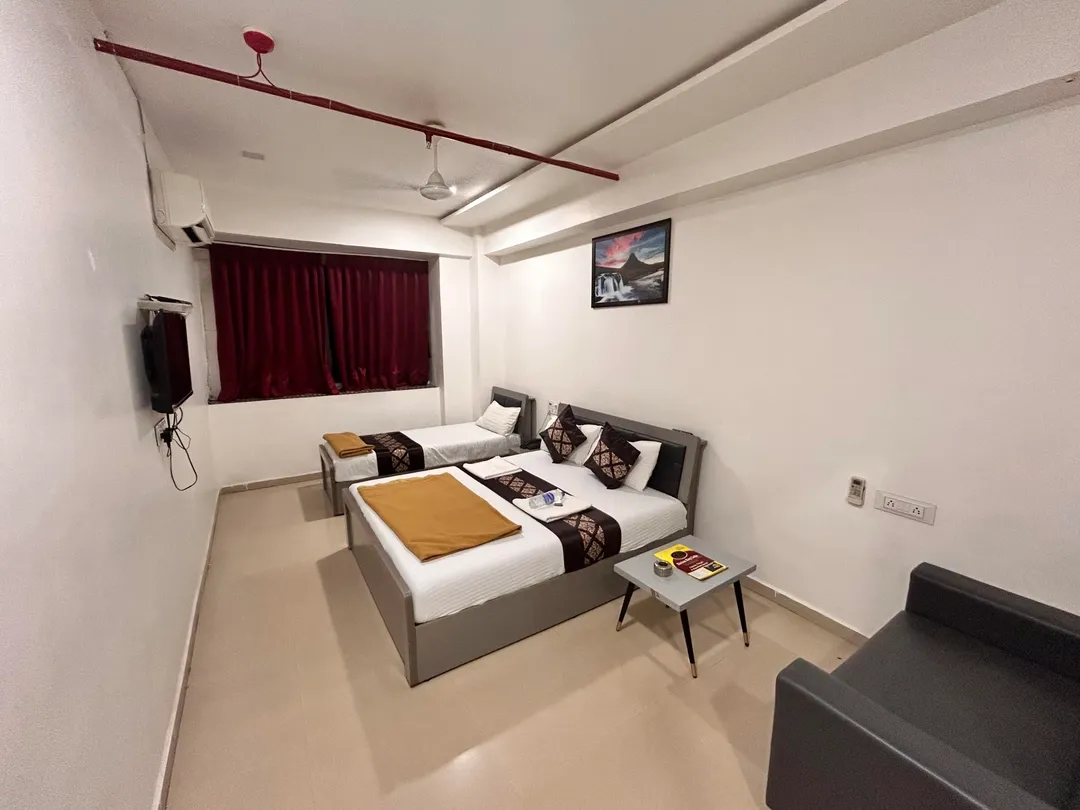 3 star hotels in hotel nirali rooms - nexus hospitality surat