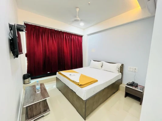 hotel in bhimrad, surat for family - hotel pleasure