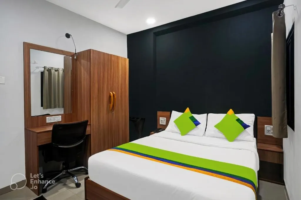 online room booking in parvat patiya, surat - hotel wow