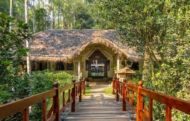 pure veg resort in viswanathapuram, thekkady - amritara shalimar spice garden