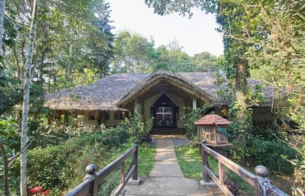 resort in viswanathapuram, thekkady with jacuzzi - amritara shalimar spice garden