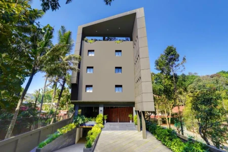 hotel with bar in kumily, thekkady - keys prima by lemon tree hotels thekkady