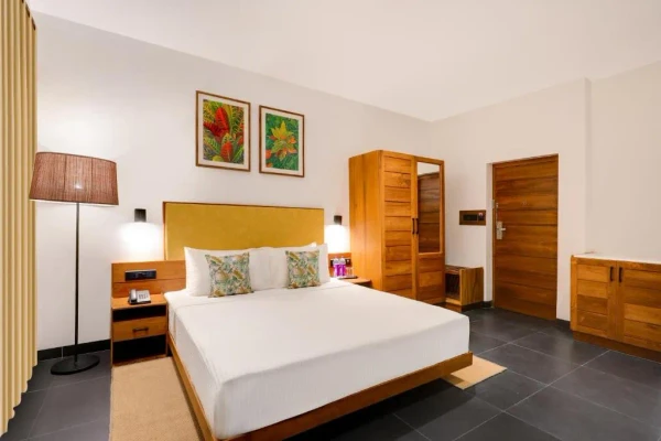 hotel with meeting room in kumily, thekkady - keys prima by lemon tree hotels thekkady