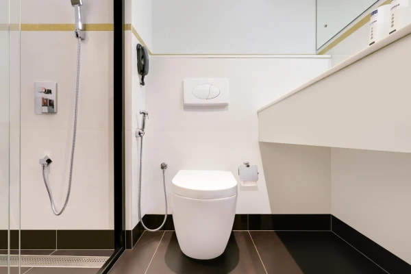 hotel near thekkady railway station - keys prima by lemon tree hotels thekkady