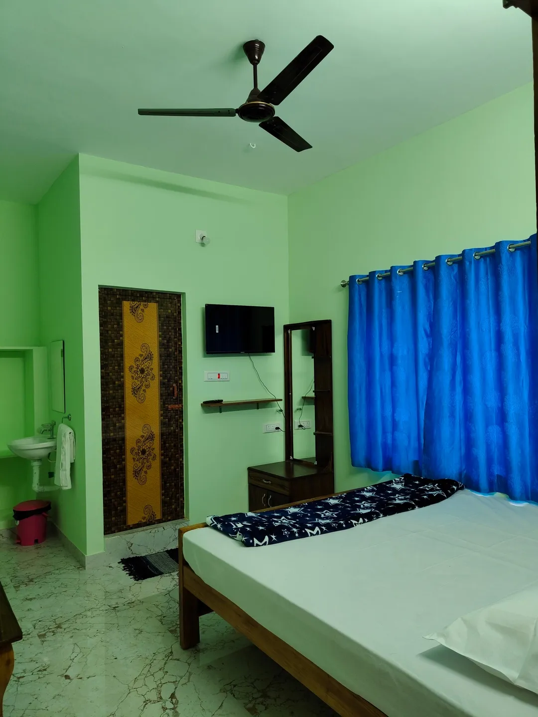 homestay with campfire in varkala, thiruvananthapuram - blue cliff homestay