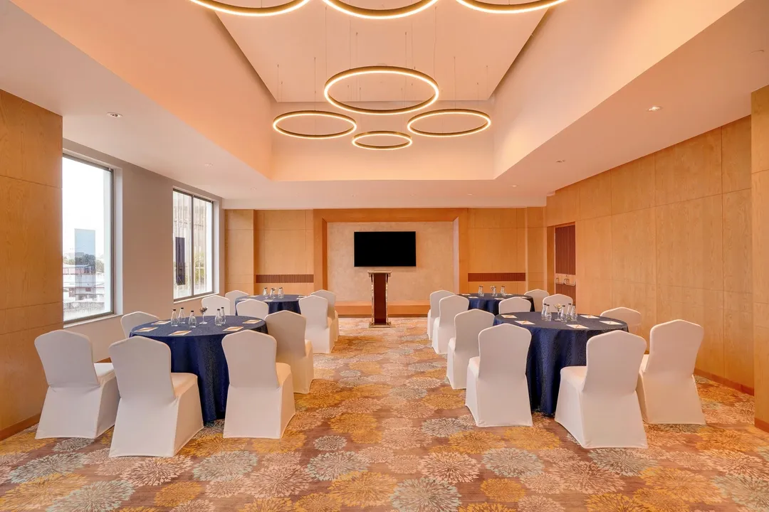 flexible hotel booking in lemon tree premier thiruvananthapuram thiruvananthapuram