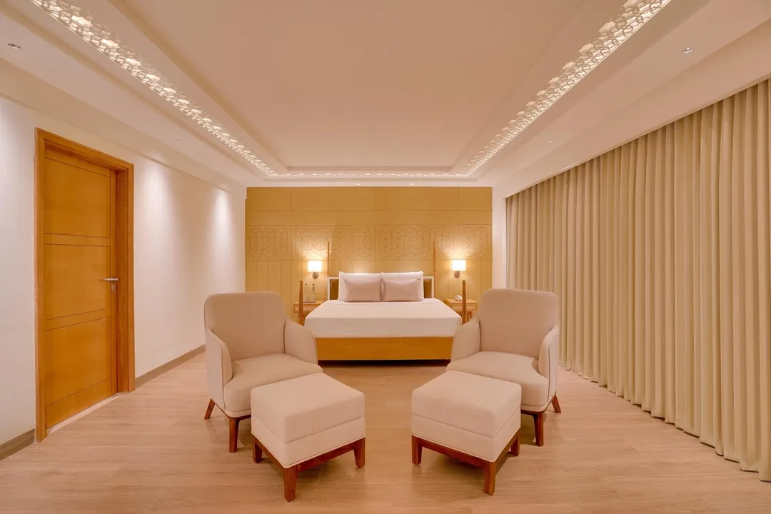 luxury hotels in lemon tree premier thiruvananthapuram thiruvananthapuram