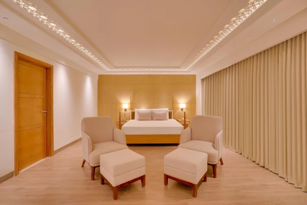 railway station, thiruvananthapuram hotel booking - lemon tree premier thiruvananthapuram