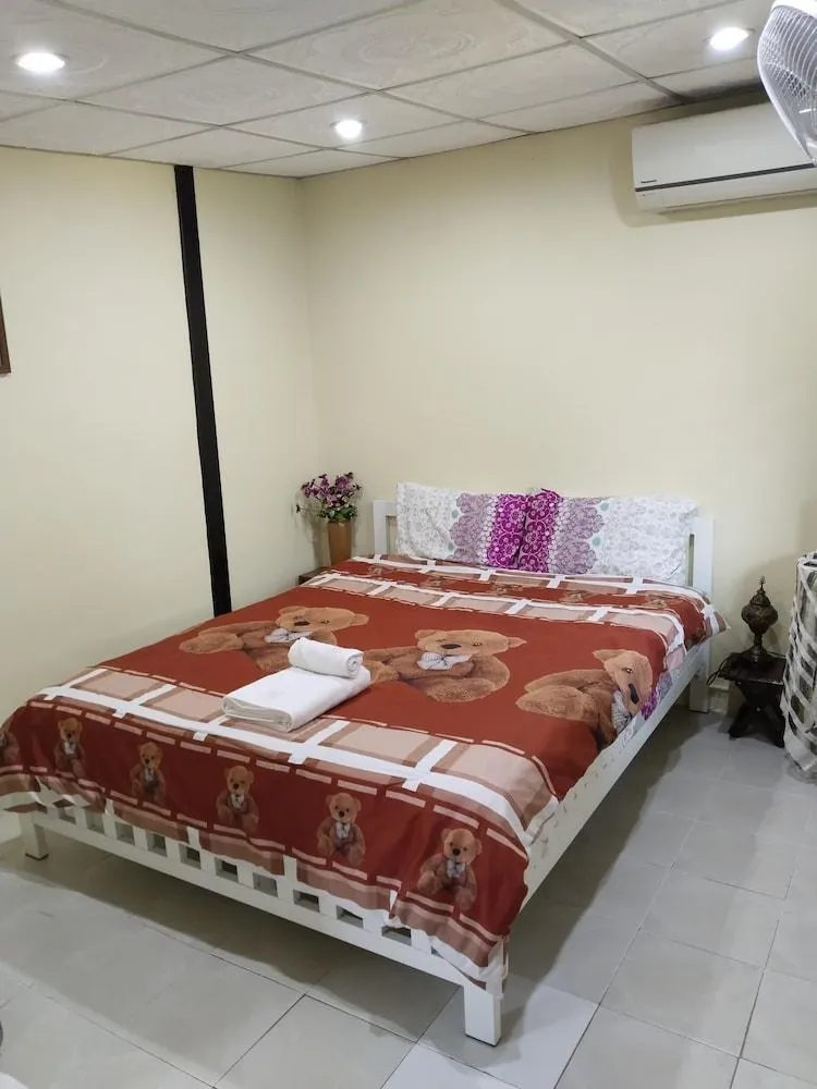 couple hotels in moon lake view thiruvananthapuram