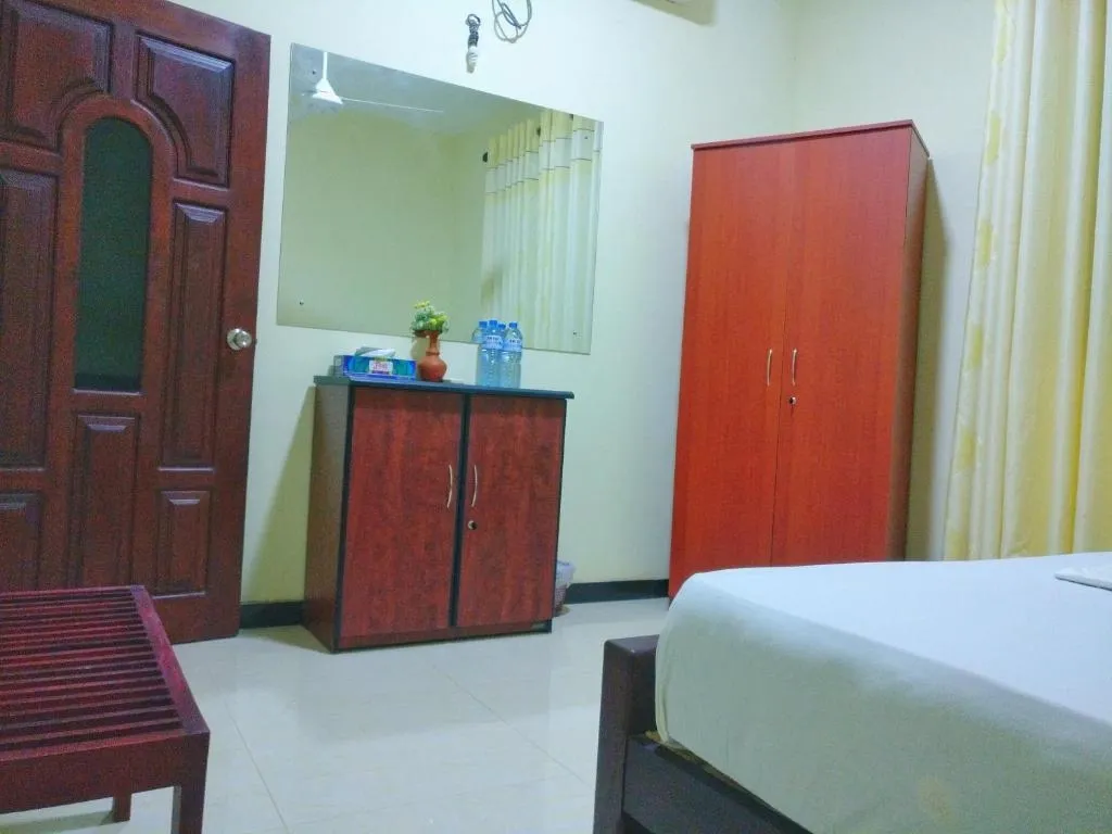 homestay in eanchakkal, thiruvananthapuram for a month - vega beach stay