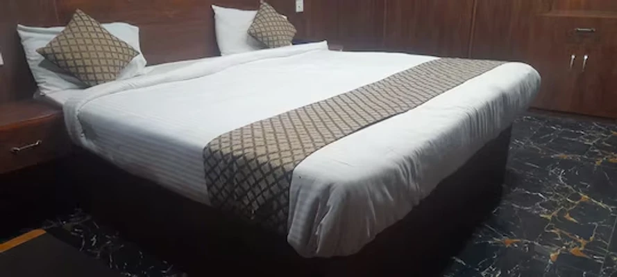 hotel near thoothukudi airport - selvam residency - go2 hotels & resorts