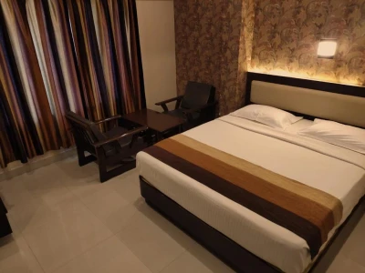budget hotel in w blvd road, tiruchirappalli - hotel deepam