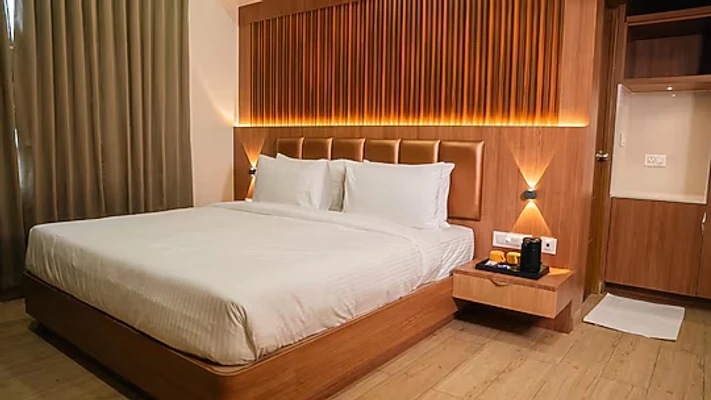 hotel room booking in w blvd road, tiruchirappalli - hotel m7 plaza