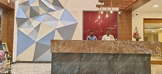 unmarried couple friendly hotels in sas square tiruchirappalli
