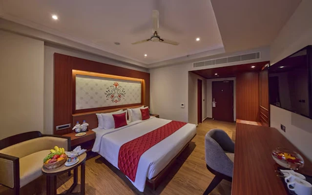 hotel with meeting room in srinivasapuram, tirupati - golden tulip tirupati